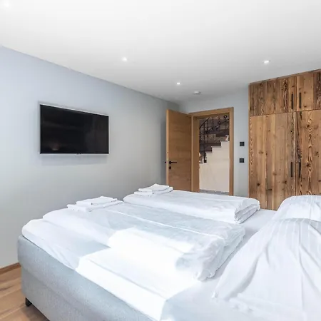 Haus Annet Holiday home *